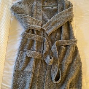 SKIMS Cozy knit short robe in Smoke